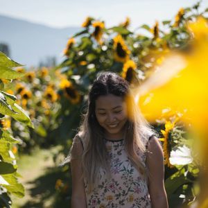 Meet your Posher, Claire